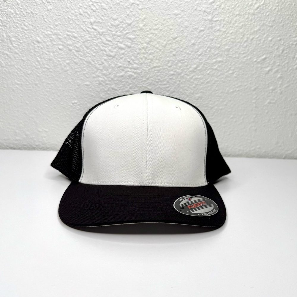 NWT Flexfit Mesh Trucker Cap Style #6511 White Front Panel w Black Bill & Mesh